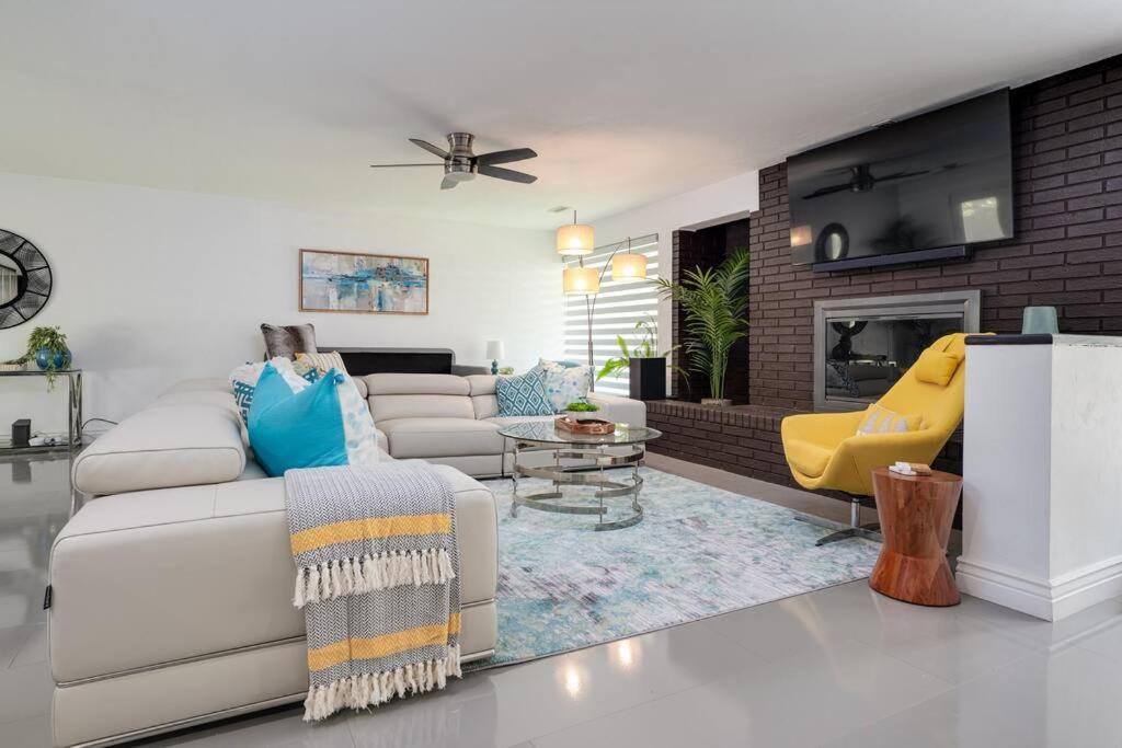 Uf Sunshine House - Patio & Bbq - Chef Kitchen - Ev Car Station - Upscale Neighborhood! Vila Gainesville Exterior foto